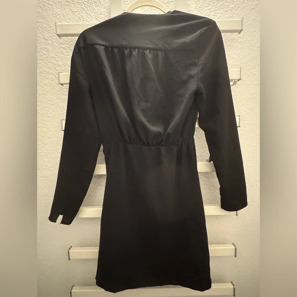 ZARA Black Long Sleeve V Neck Dress size Small - Picture 2 of 6